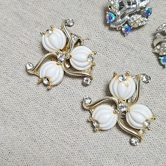 Vintage MCM Lot 3 Clip-on Earrings Coro AB Rhinestone Copper - Picture 2 of 11